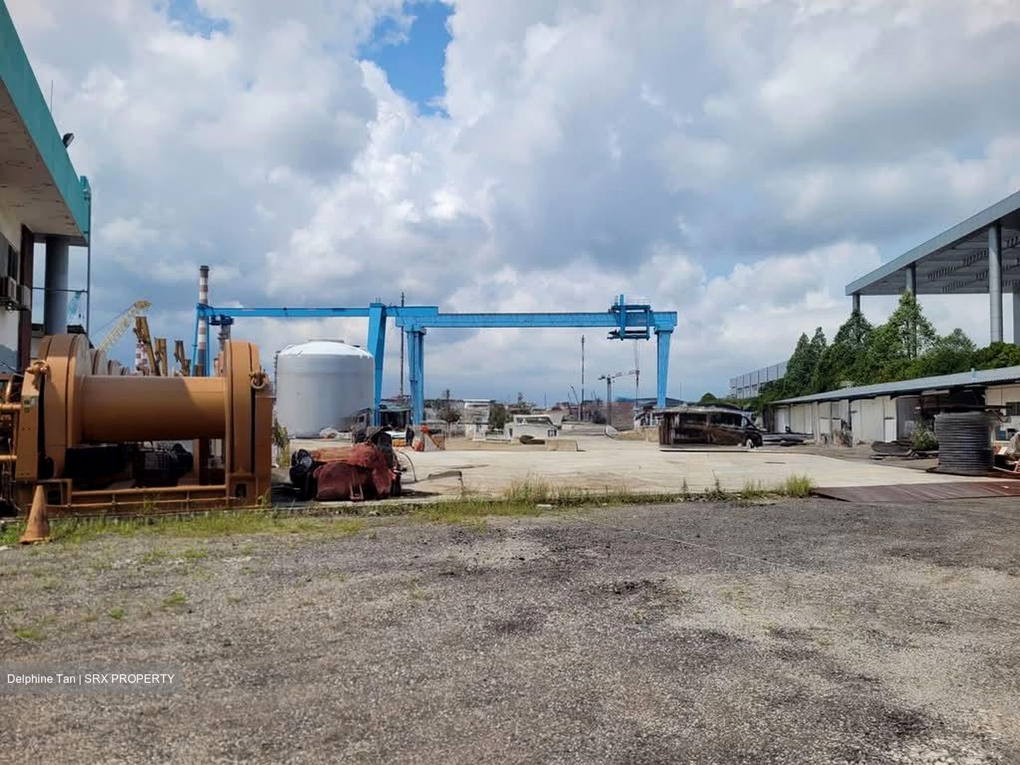 Liang Huat Industrial Complex (D22), Factory #578555691